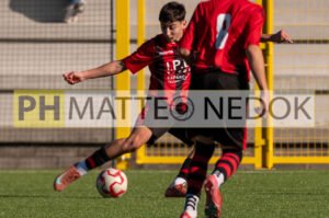 25.11.09 u16 9ª 048