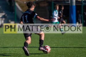 25.11.23 u16 11ª 075