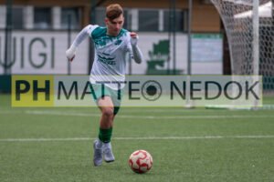 26.01.11 u16 17ª 017